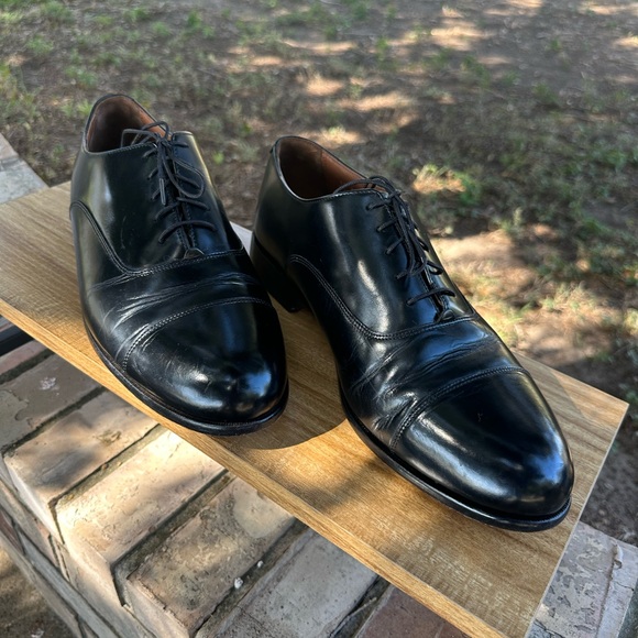 Bostonian Black Leather Men's Oxfords - Picture 1 of 6